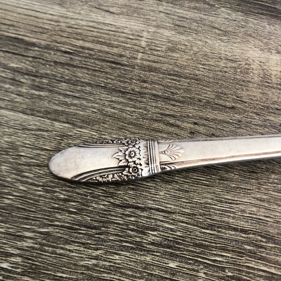 Vtg Wm Rogers Silver Flatware Spoon - Picture 3 of 11